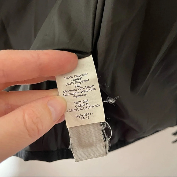 J. Crew Excursion Quilted Down Fill Vest in Herringbone Size Medium - Picture 8 of 9